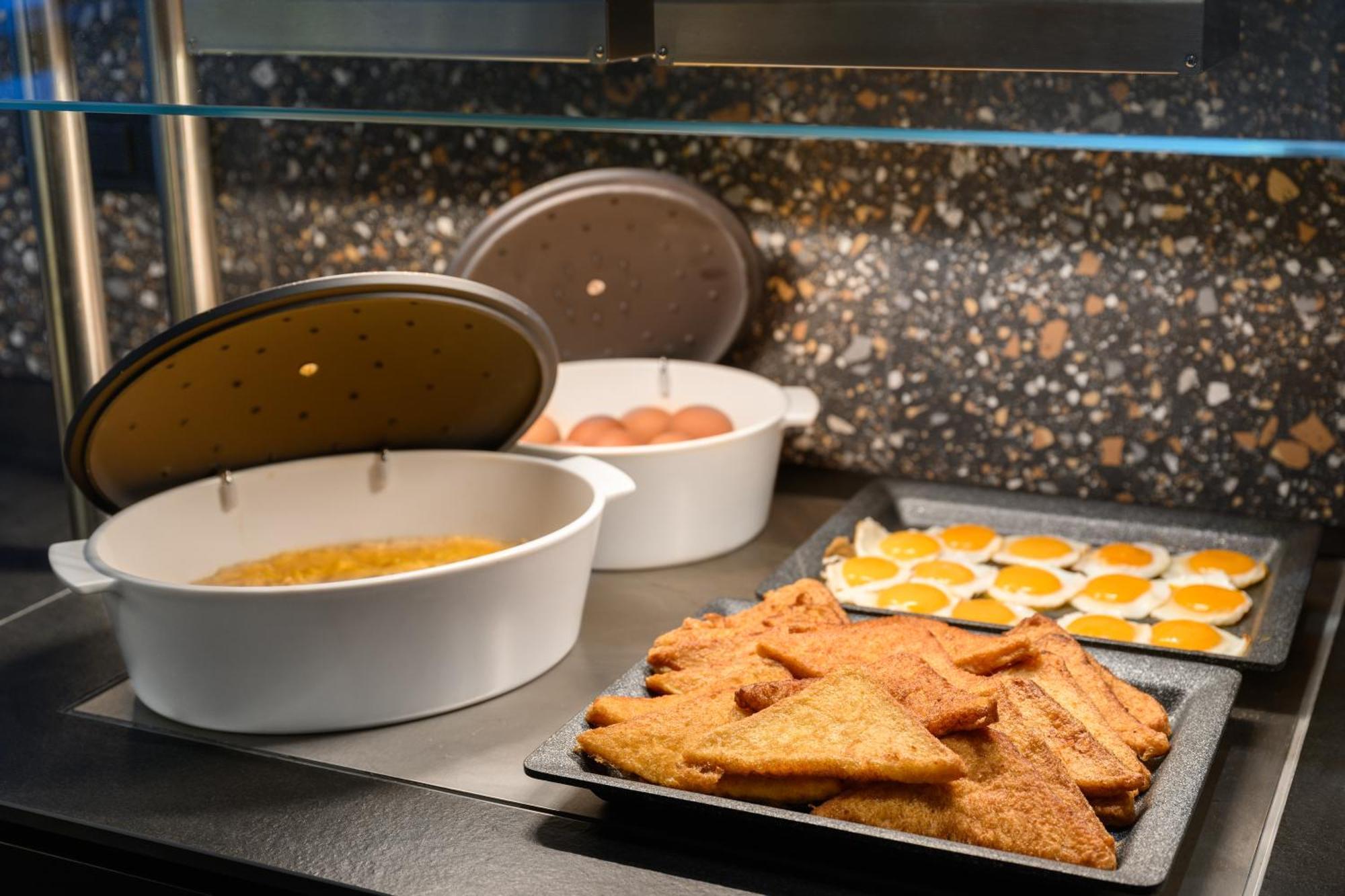 Hilton Garden Inn Debrecen City Center Luaran gambar