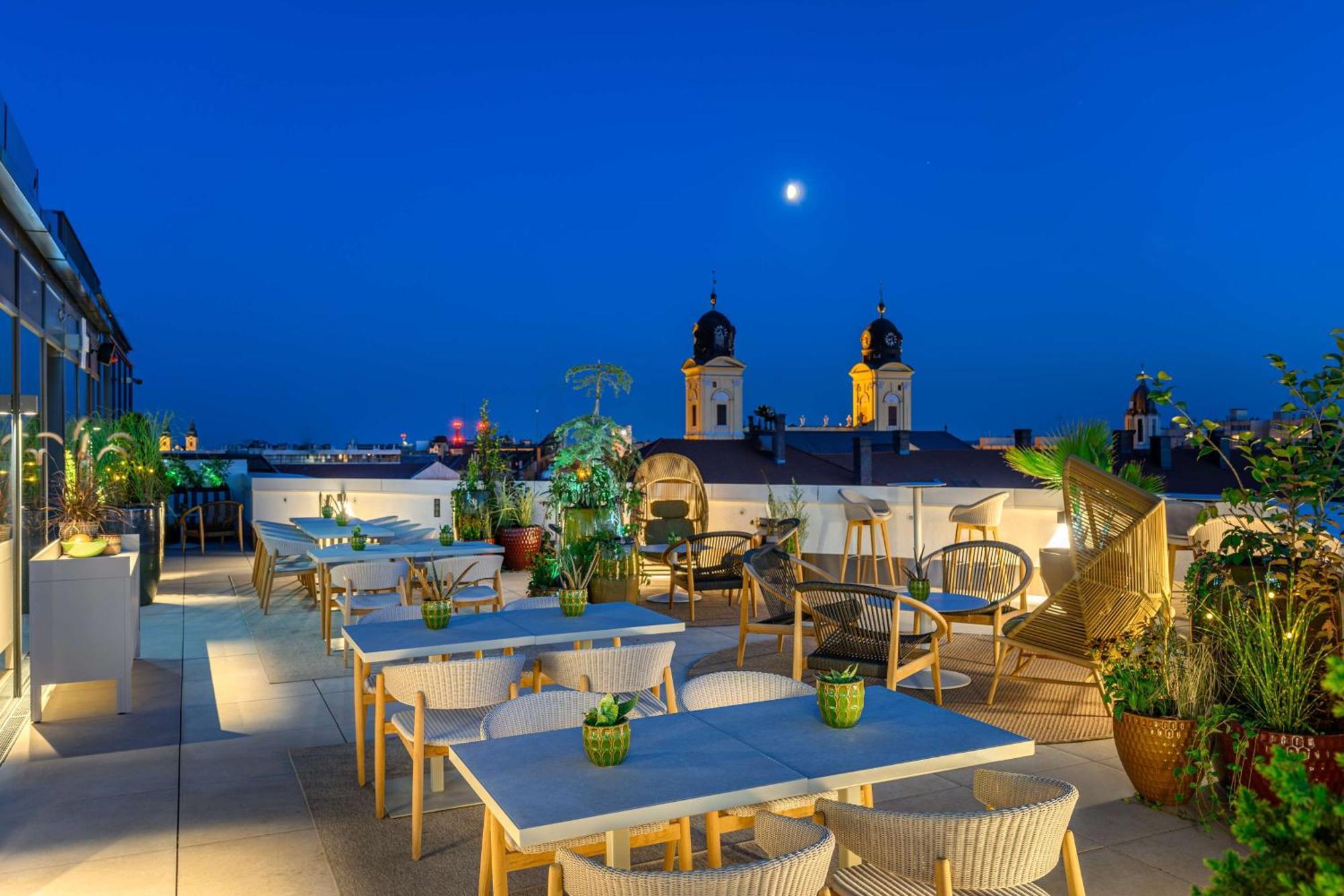Hilton Garden Inn Debrecen City Center Luaran gambar